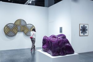 [Galerie Chantal Crousel][0], Art Basel in Miami Beach (30 November–4 December 2021). Courtesy Ocula. Photo: Charles Roussel.


[0]: https://ocula.com/art-galleries/galerie-chantal-crousel/